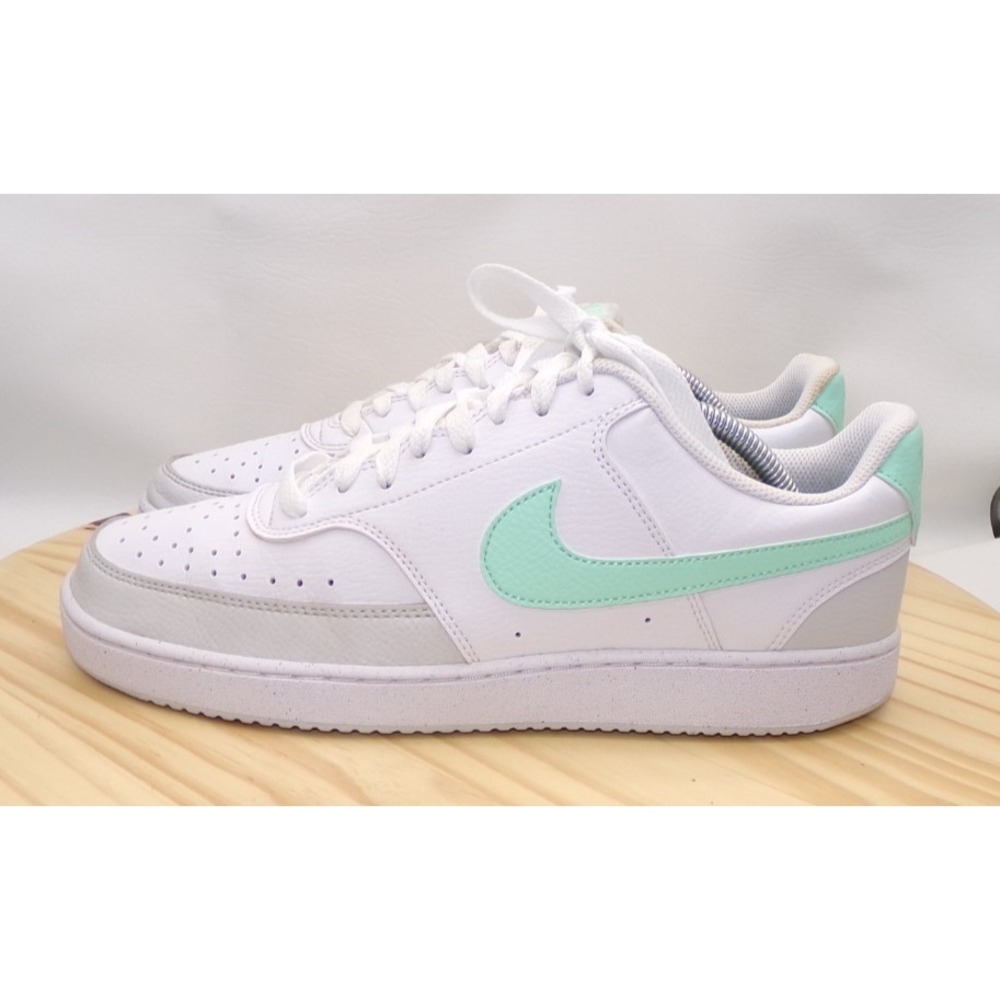Nike Court Vision Low Shoes FZ4124-100 Mens White‎ Mint Green Sz 10 Sneakers - Picture 2 of 10